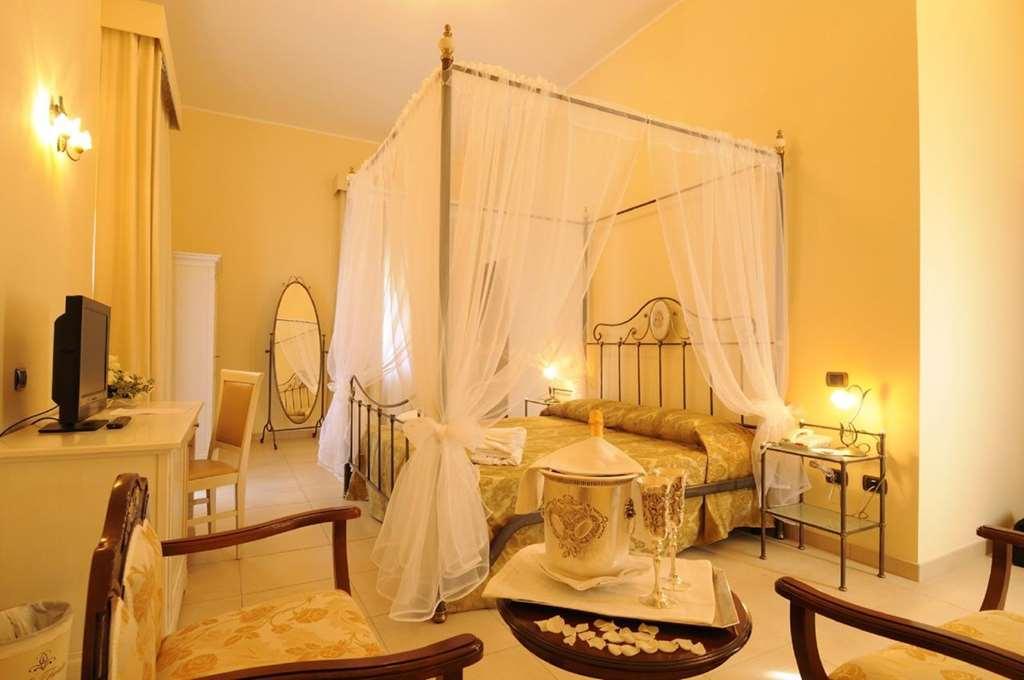 Hotel Villa Fiorita Giulianova Pokój zdjęcie