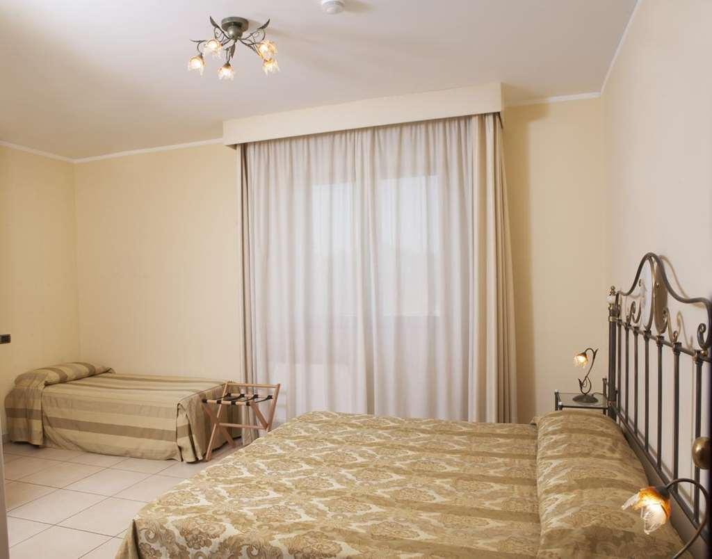 Hotel Villa Fiorita Giulianova Pokój zdjęcie